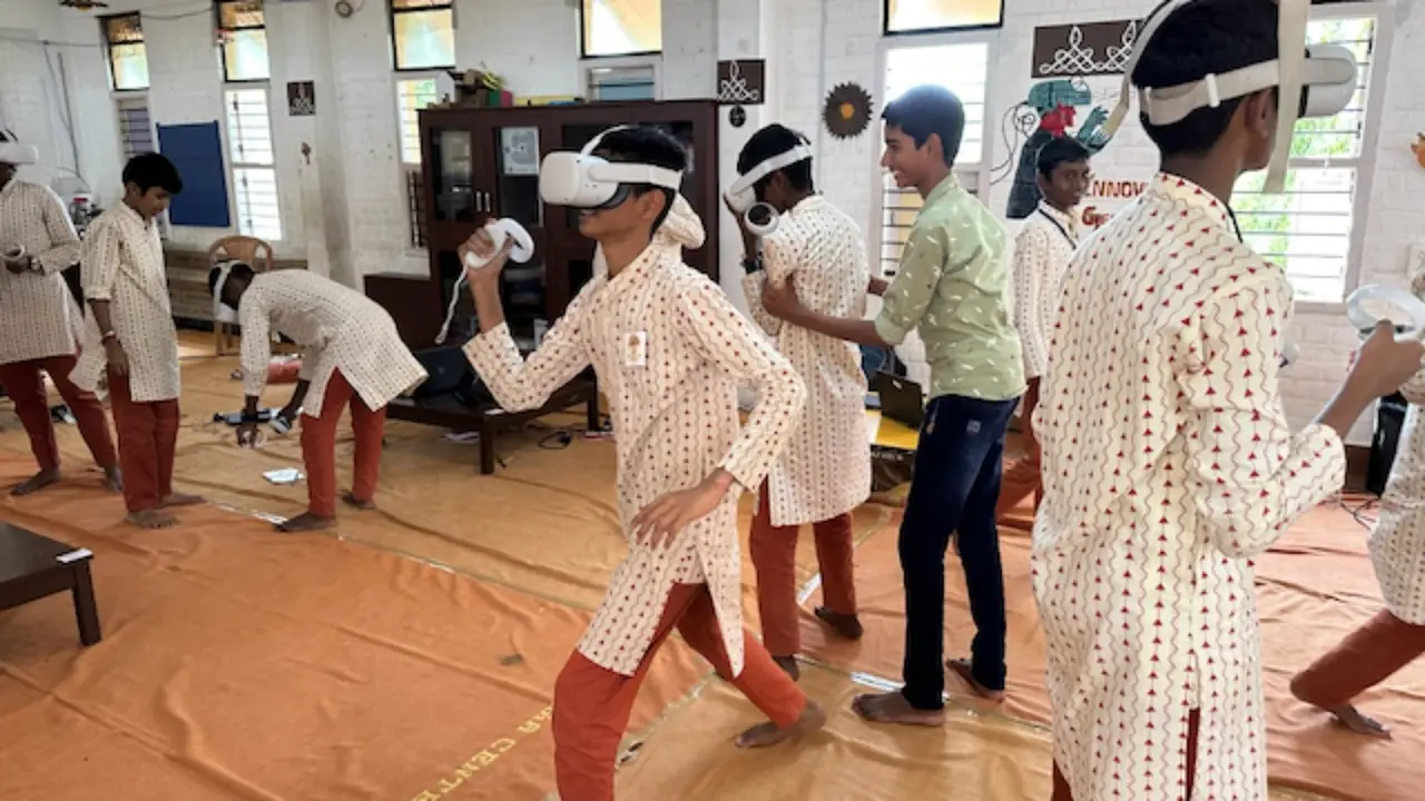 Virtual Reality की दुनिया